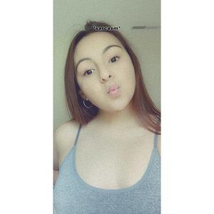 Meet your Posher, Jeannine